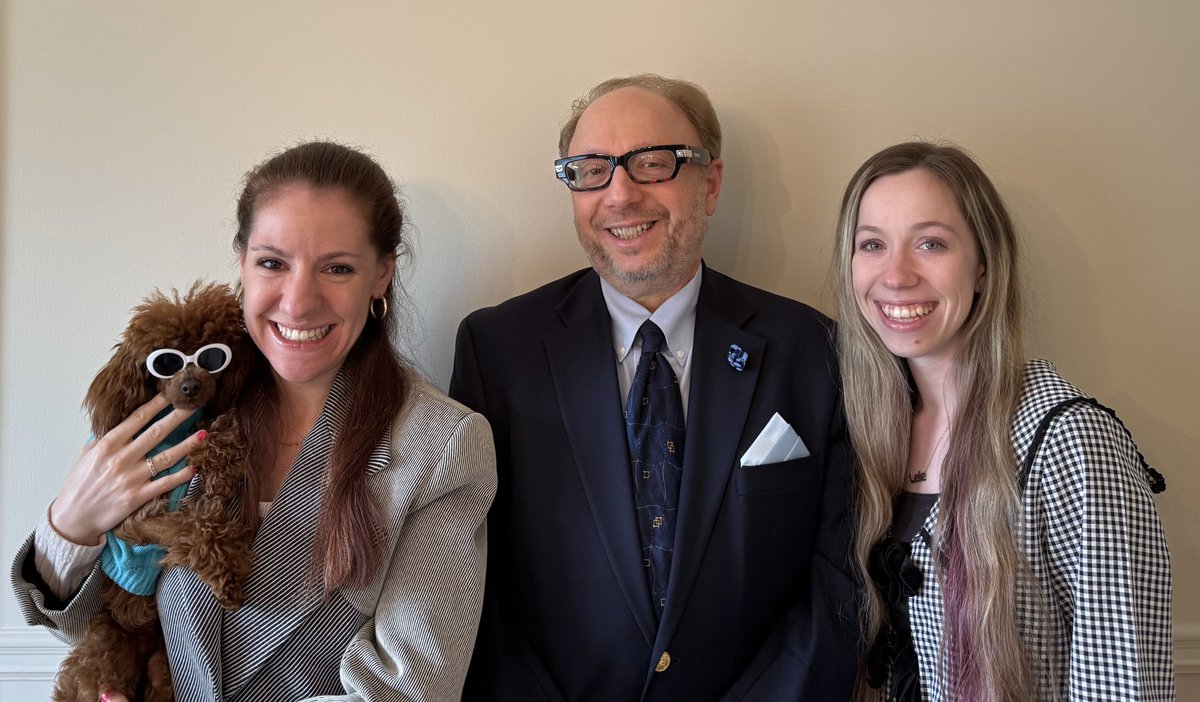 KriegerLaw's tweet photo. Meet the Legal Team at Krieger #FamilyLaw . 

And our new office mascot, Einstein!

#verystablegenius #toypoodle #rochesterny https://t.co/CP2nrEPg0a