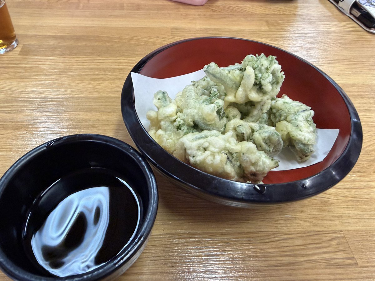 Azu956001's tweet photo. 道の駅柳津
ここで初めてお蕎麦食べましたΨ( 'ч' ☆)
お蕎麦美味しい(*´～｀*)ŧ‹"ŧ‹"ŧ‹" https://t.co/5MJV6XlUBj