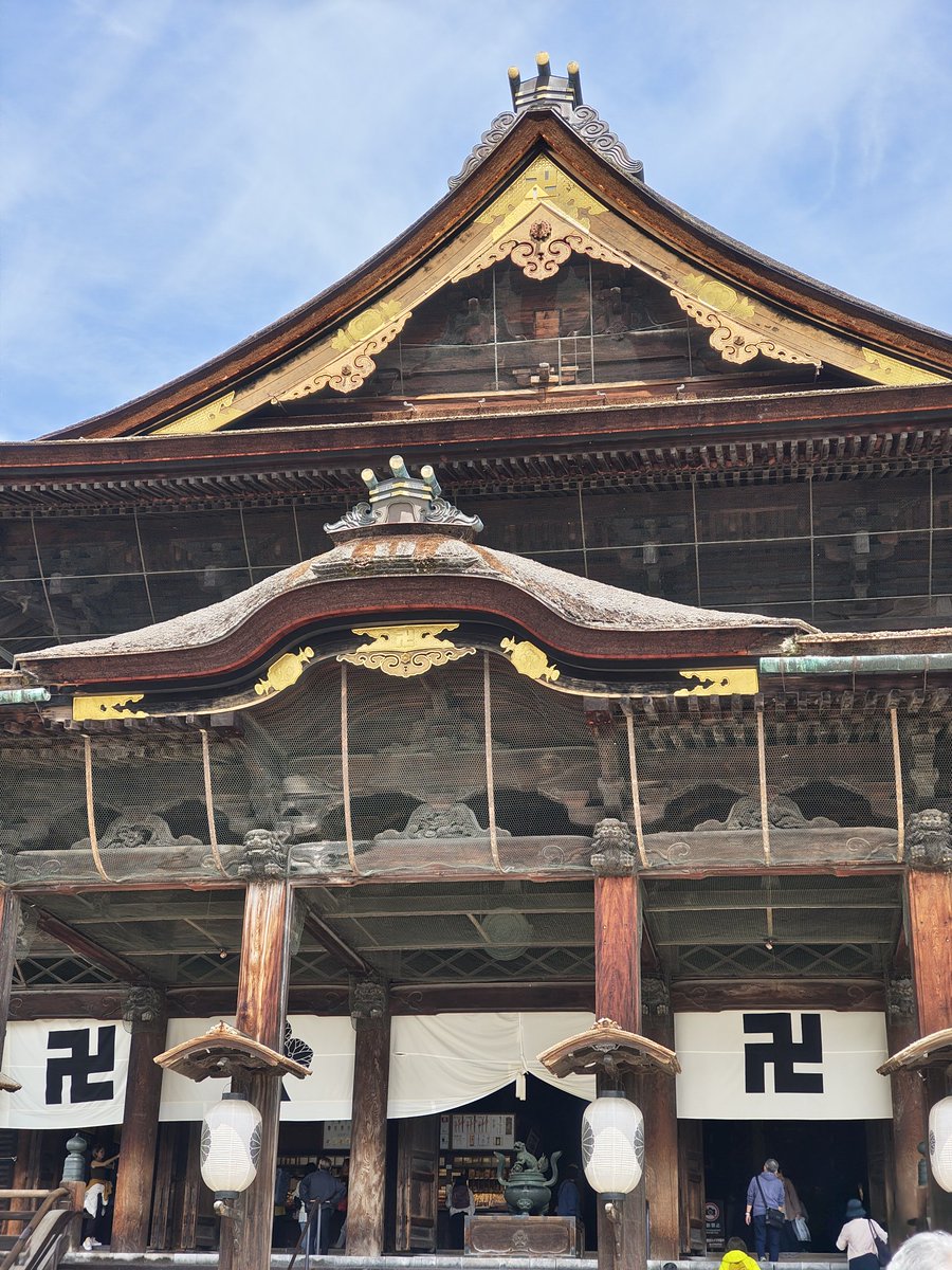 えびな🦐|自然体から”ファン”ができるLP・SNS制作デザイナー tweet media