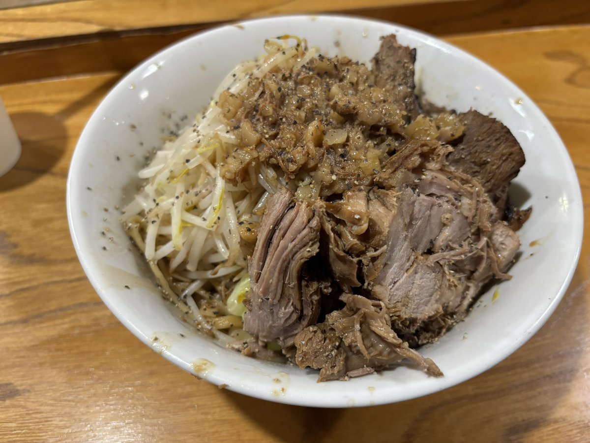 yes99o's tweet photo. 夢を語れ長野@長野市
まぜそば200gニンニク抜き野菜ありアブラ少なめ＋炙り豚
すげーうまかった。 https://t.co/YDXReUu04Y