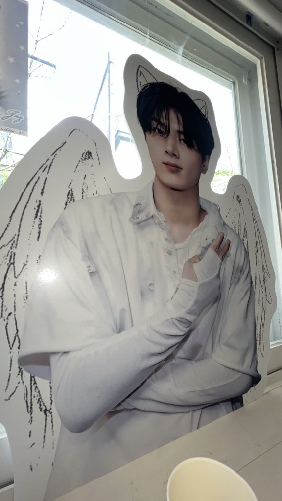 LUCKY 쩡마마 tweet media