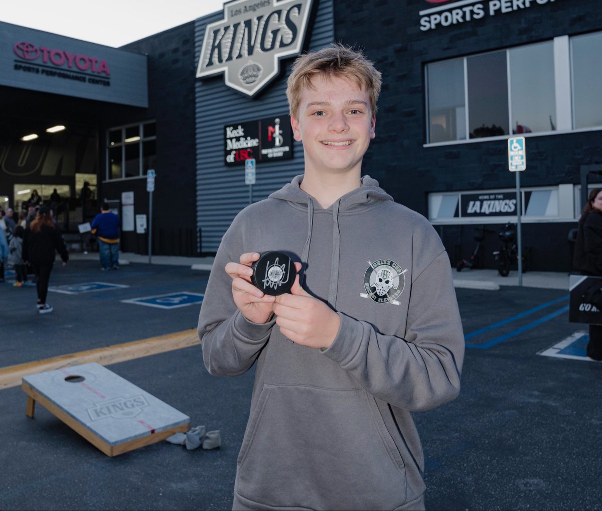 LA Kings tweet media