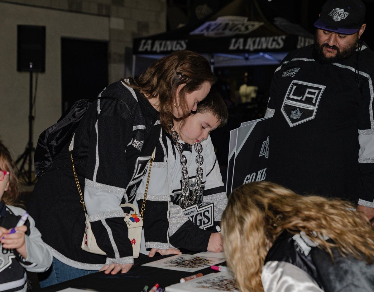 LA Kings tweet media
