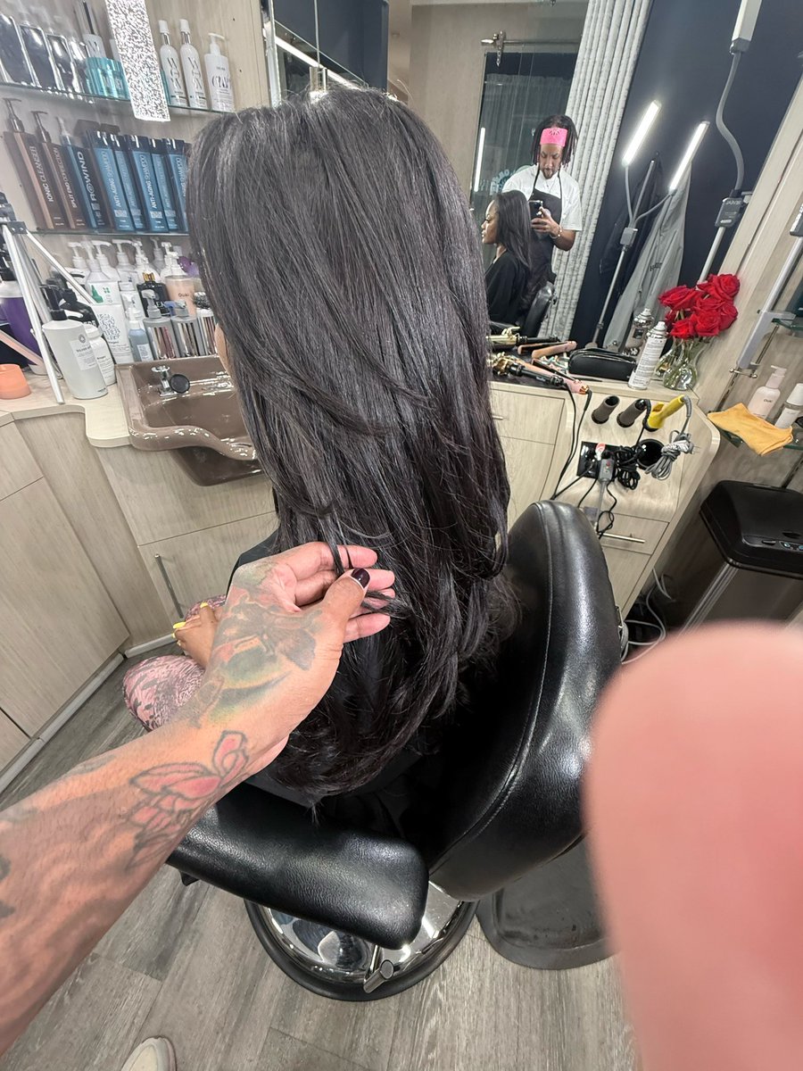 theArtistRJ's tweet photo. #BloDryKing #Salon 
#Chicago 

#hairbytherj https://t.co/eAVxbLzQsT