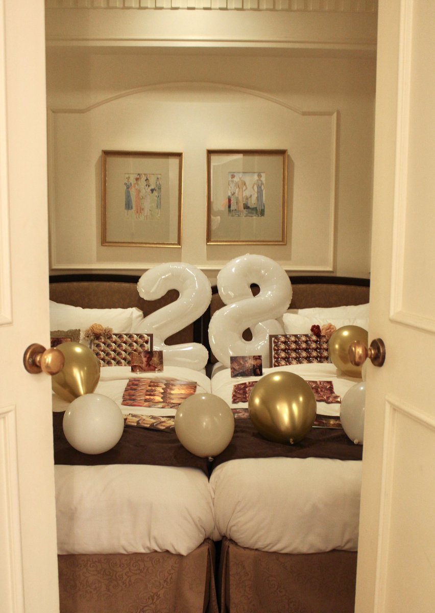 𝓔𝓷 🕰️ tweet media