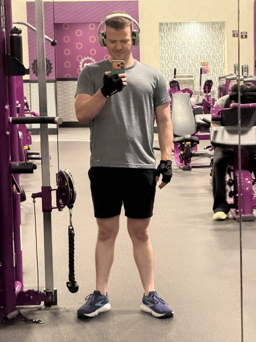 daltition's tweet photo. Veins be POPPIN 👀 https://t.co/fzrZjo7ptX