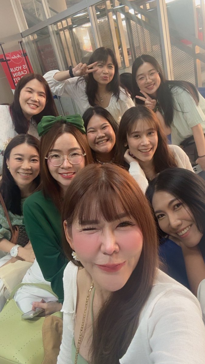 Ai ❥ Iräda . • ✻ tweet media