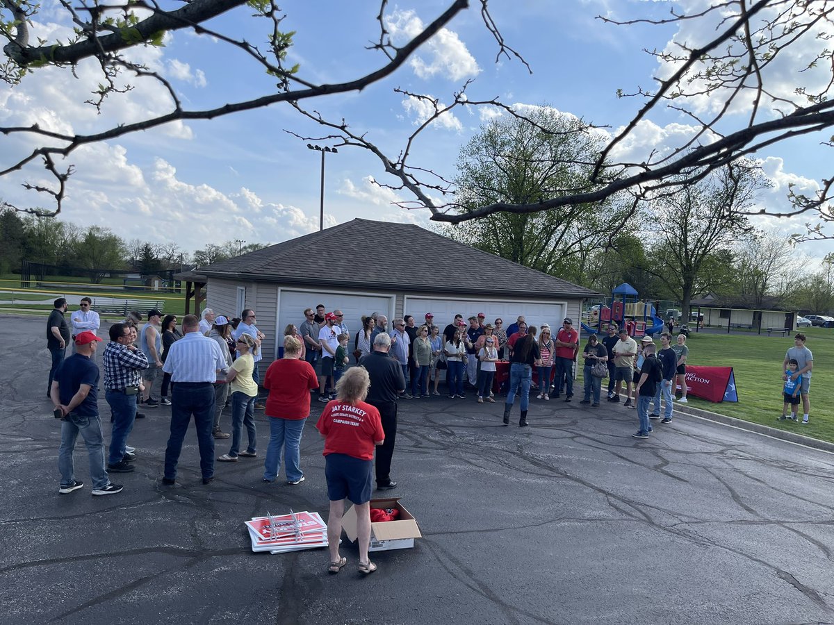 ThePersistence tweet media