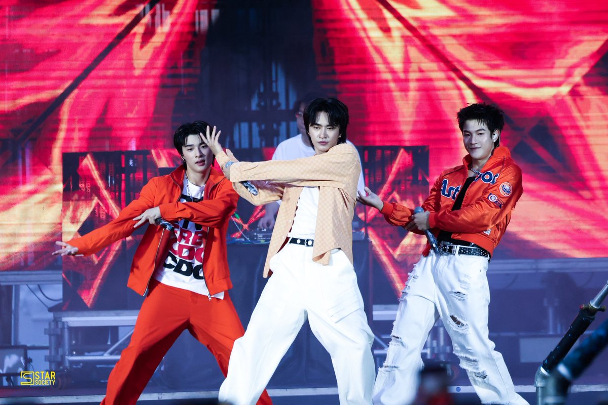 STAR SOCIETY tweet media