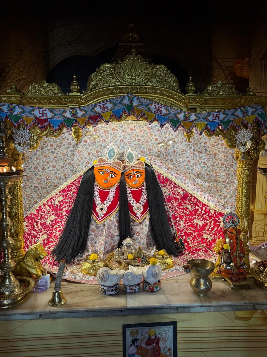 ChotilaTemple's tweet photo. આજના દર્શન 🚩 
વૈશાખ સુદ એકમ. શનિવાર.
તા. 18/04/2026.
જય માતાજી 🙏🏻 https://t.co/ByWTddT92m