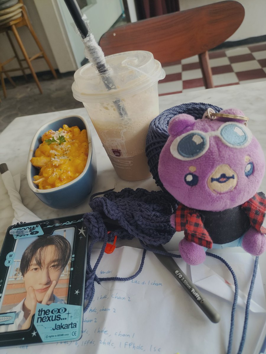 al ୧⍤⃝🐱 tweet media