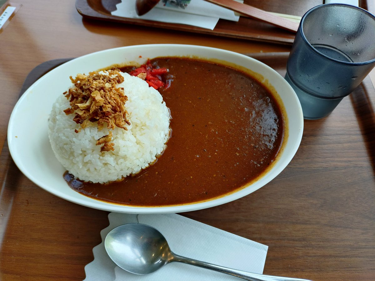 naotake_o's tweet photo. 卵サンド研究所に来ました。
色々な地域の車が来ていて混雑してます。卵サンドとアボガトサンド、���ツサンドを購入。
その後、宮ヶ瀬湖にてカレーを食す。
#卵サンド研究所
#宮ヶ瀬湖 https://t.co/DTRY2UYgz5