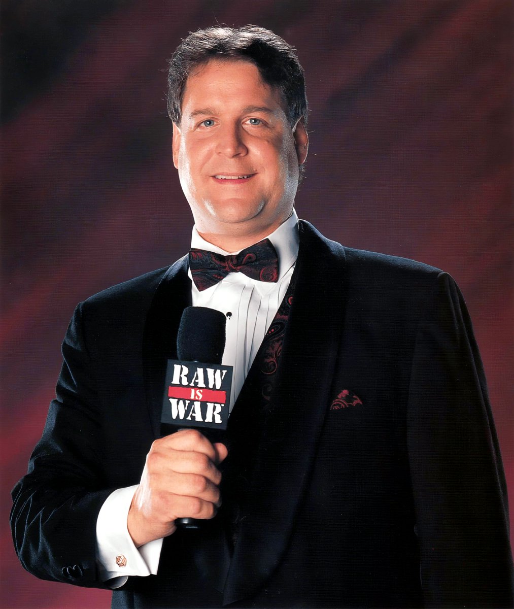 WWFWrestling1's tweet image. 📷 WWF studio shot - Tony Chimel! 📸 Photo from 1998. #WWF #WWE #TonyChimel