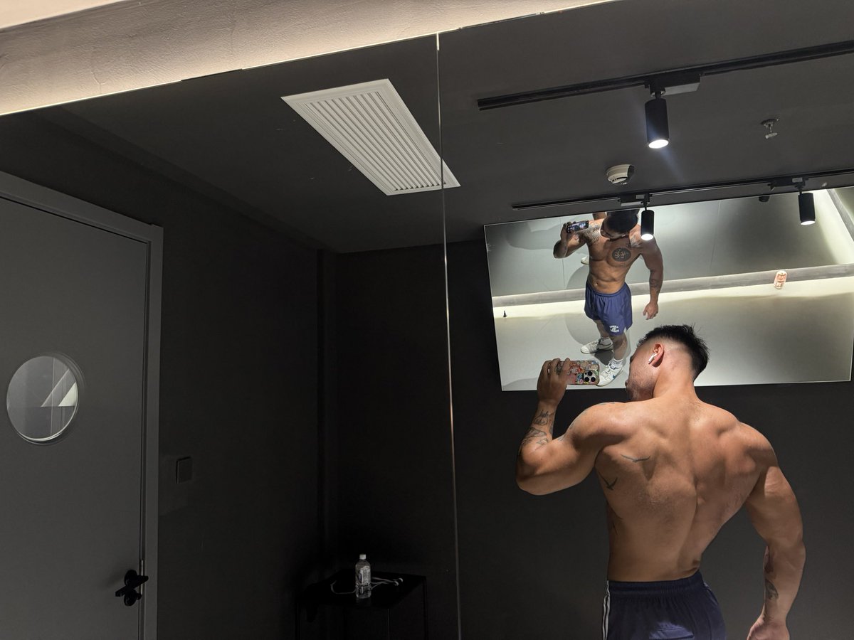 panda0803 tweet media