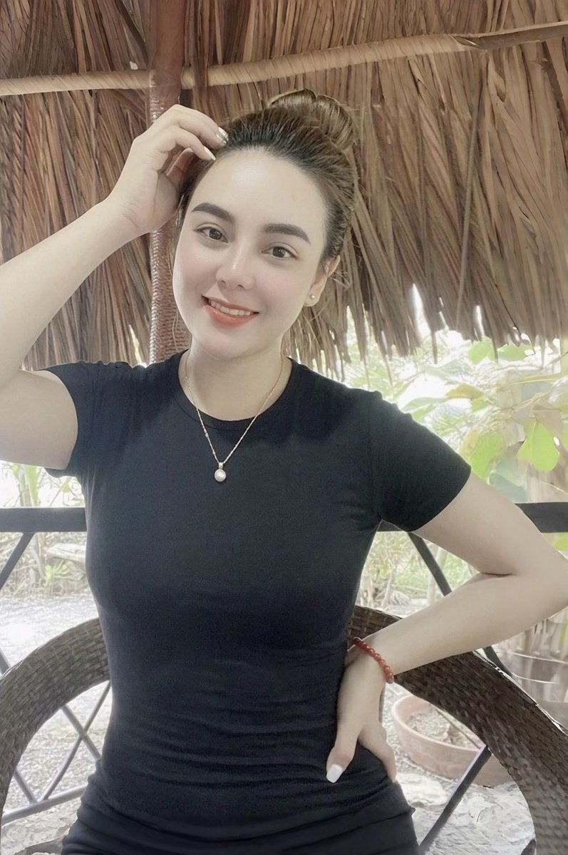 เจ้ภาสาวใหญ่ tweet media