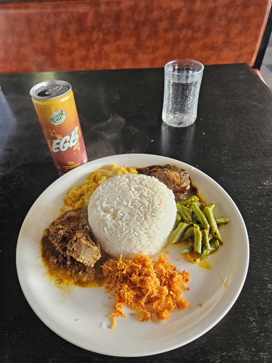 こむぎこ tweet media