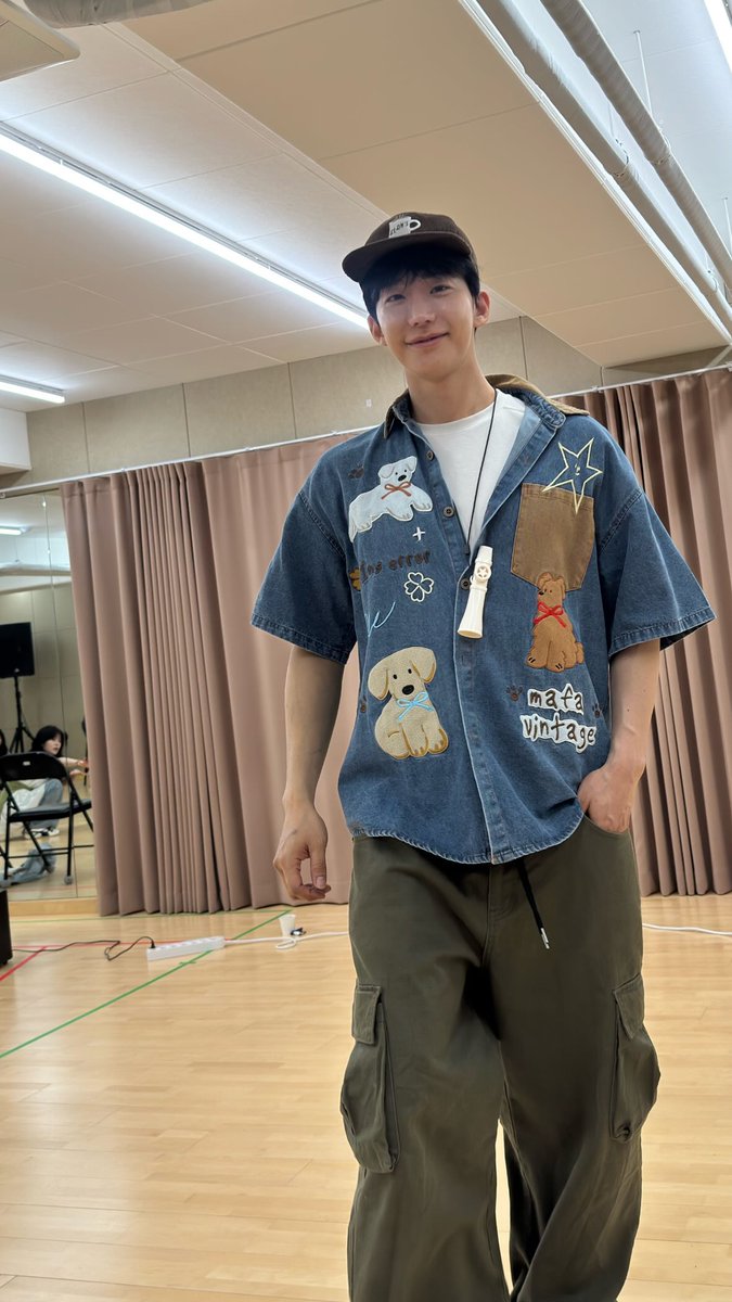 담샤인 센빠 잘생겻어요