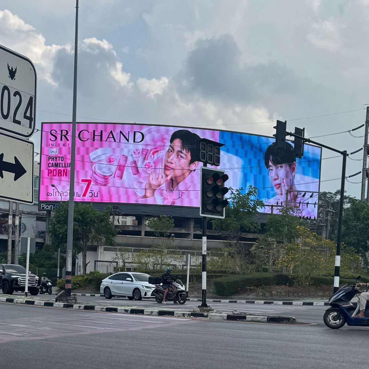 𝗰𝗮𝗽𝘁𝗮𝗶𝗻 𝗮𝗺𝗲𝗿𝗶𝗰𝗮𝗻𝗼 tweet media