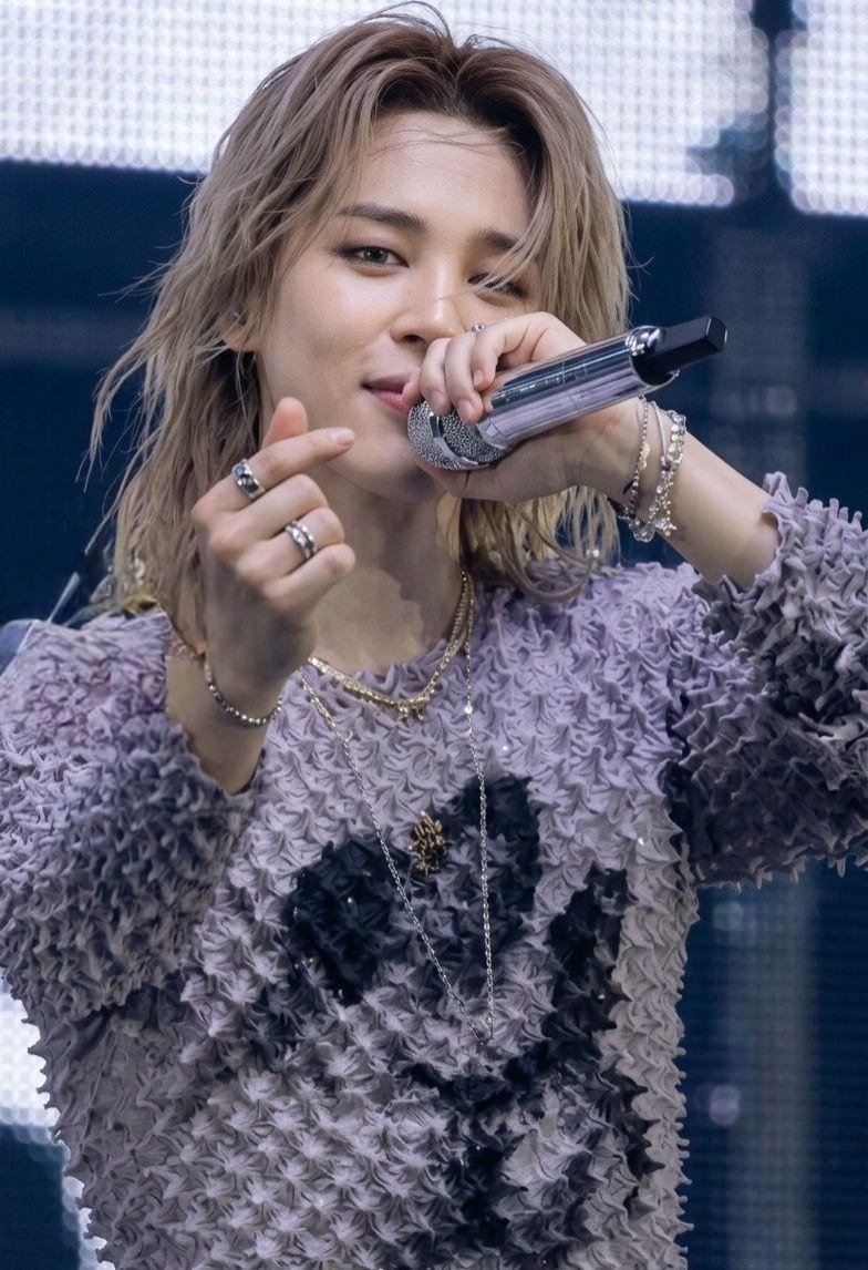 𝗃.𝗆 tweet media