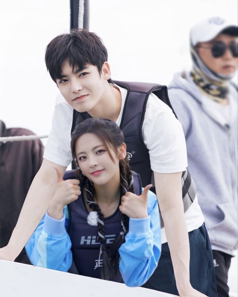 杨超越 tweet media