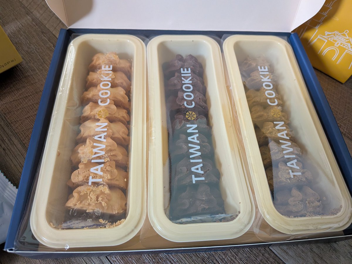 it's mono💫 tweet media