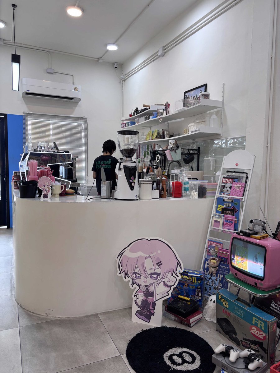 Level up with Rizuo 🎮🍓 tweet media