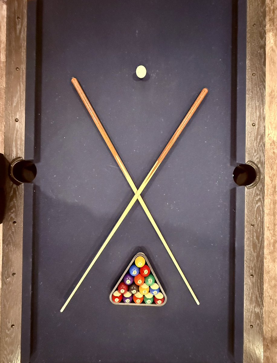 AvaAimesX's tweet image. up for a game ??

#pool #pooltable #poolgame