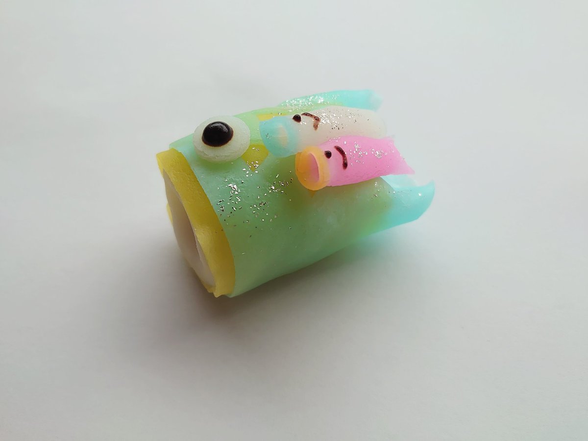 shoutido's tweet photo. フルーツ餅【こいのぼり】
￥５００+税
※5/3、5/4、5/5の3日間は４個入りのセット販売のみとなります。
電話、店頭にてご予約受付中です💁 https://t.co/gFIbi1m9RI