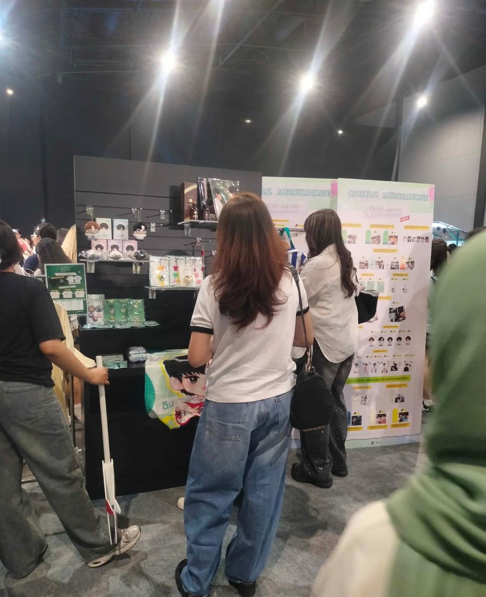 ᴀɪᴋᴏ あいこ tweet media