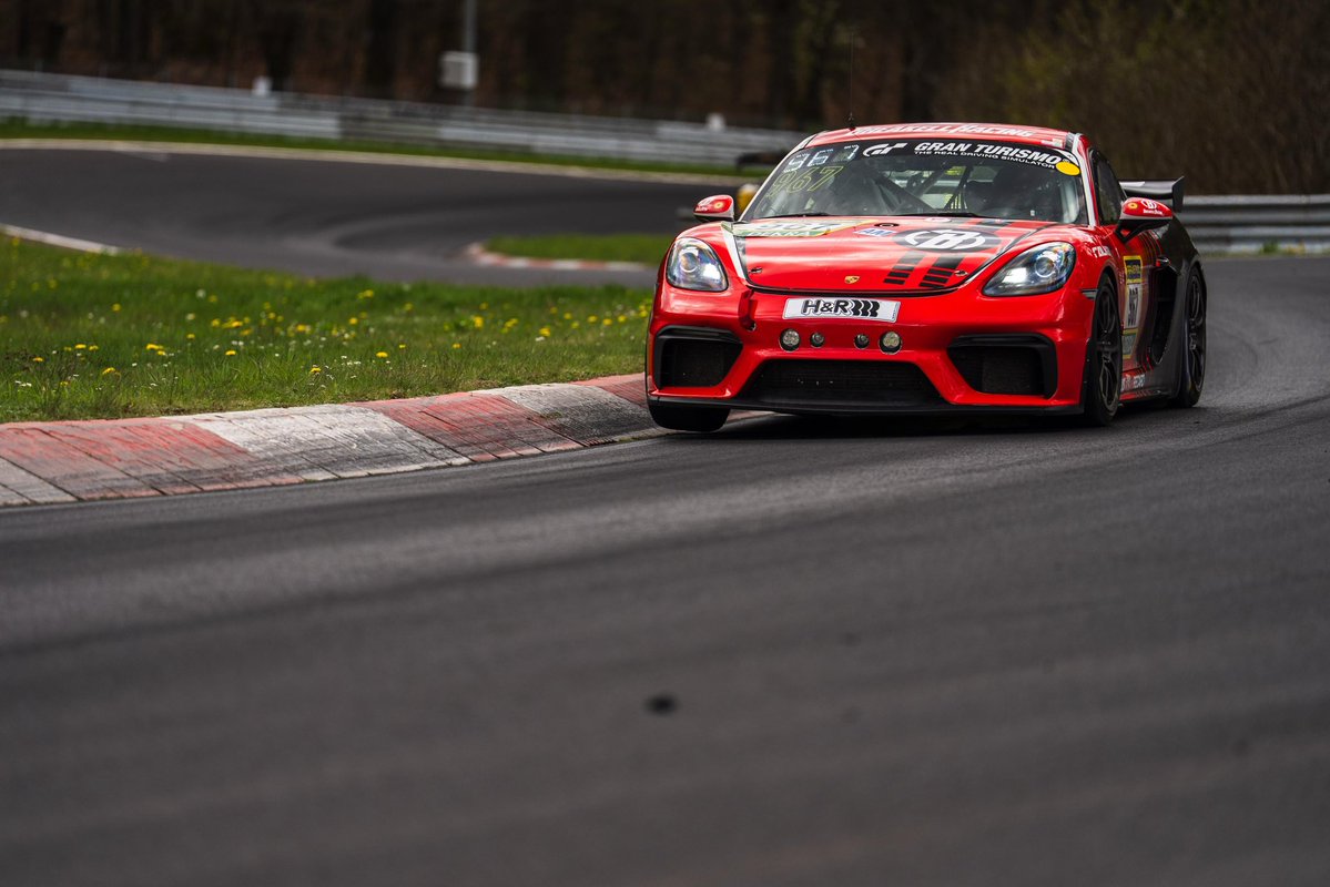manthey_racing's tweet image. One week break and we’re right back to it: race day at the @nuerburgring! 💚 Qualifying (8:30 AM) and Race 1 (5:30 PM) are up first today as we dive into the #24hNBR #Qualifiers weekend. 💪 Watch the race live here: youtube.com/live/gg9xuGUtt…