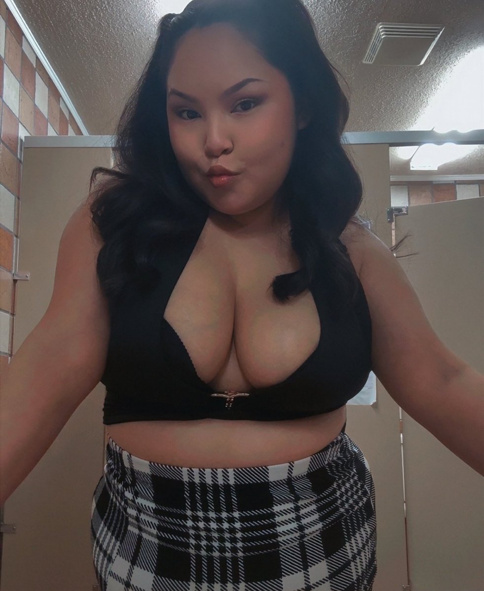 Jocelynn Roasting tweet media