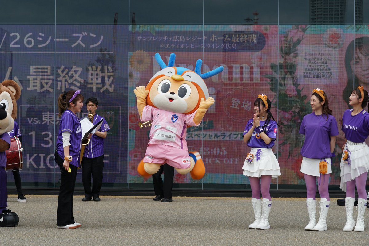 ∠みれふ tweet media