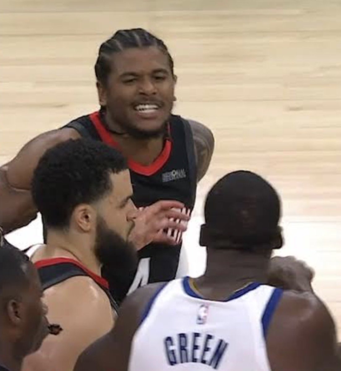 Inside the Sun tweet media