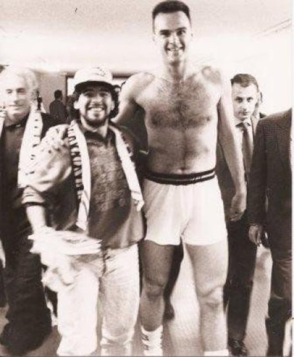 La pelota no se mancha tweet media