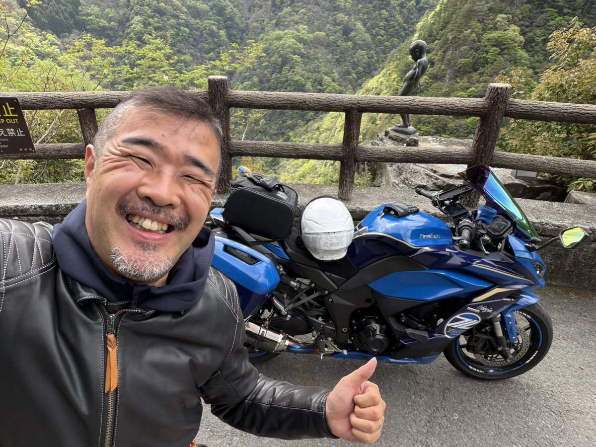 おだぎり tweet media