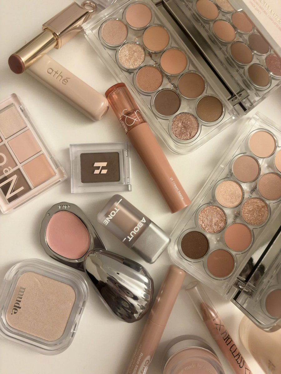 michan_bakugai's tweet image. #motd (*･ω･)ﾉ🍑🤍