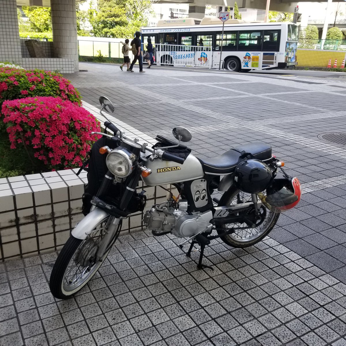 benly72's tweet photo. 今日も頼むぞ！ https://t.co/Ln1uGlDM2d