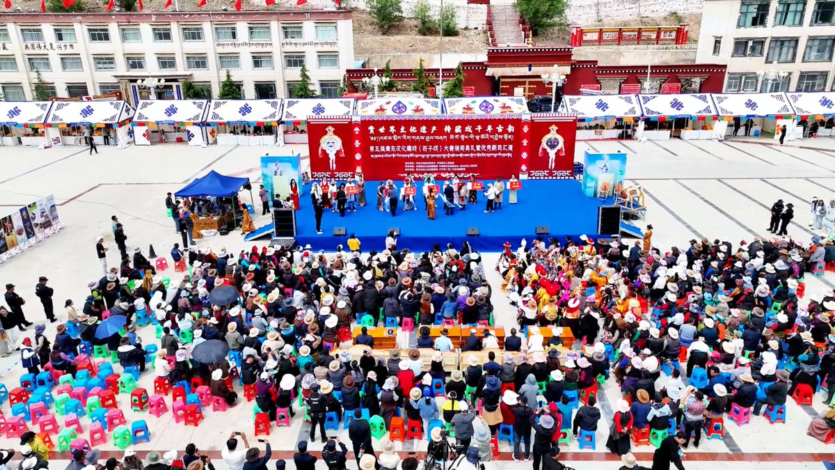 TibetNews11's tweet image. Dalla "sopravvivenza" alla "celebrità strepitosa": la trasformazione di 30 compagnie di #opera tibetana nella contea di Namling.