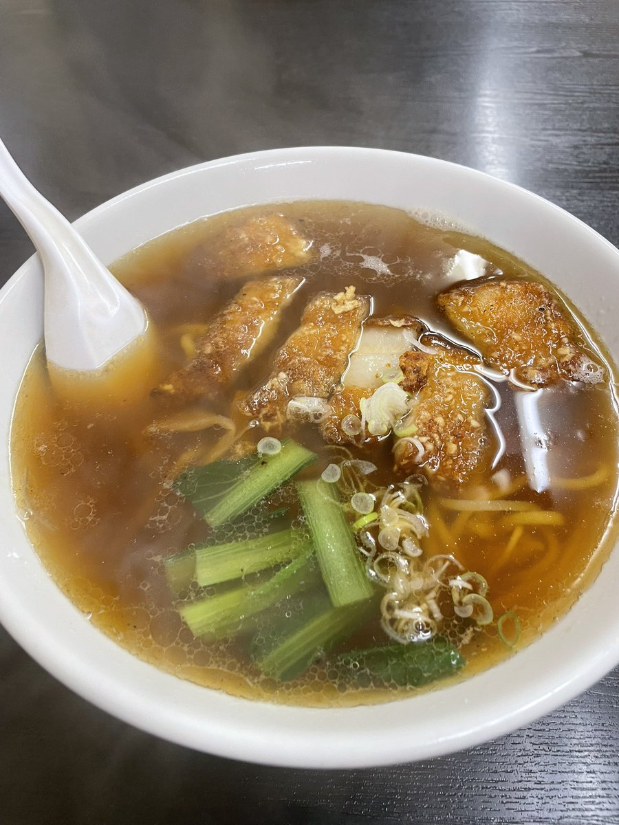 mfc10000's tweet photo. 新宮

注文を受けてから麺を打つラーメン屋さん

パーコー麺が美味しいです🍜✨ https://t.co/J3PcA44Pxy