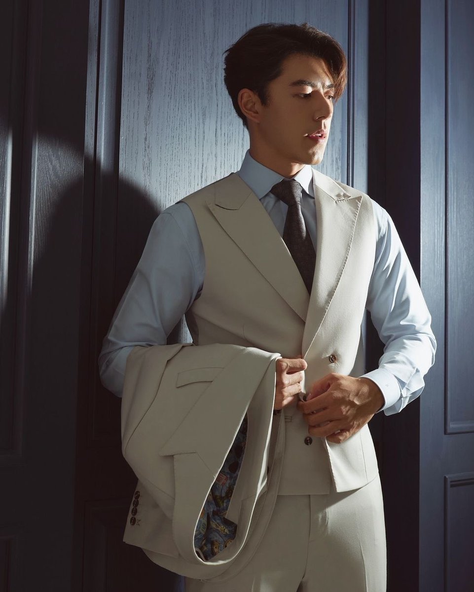 norsoryorlor tweet media