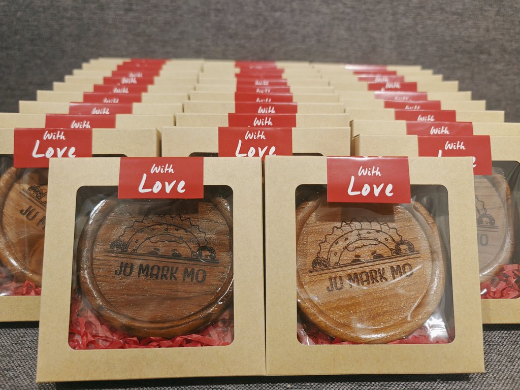 👑​ยอ👑​ tweet media