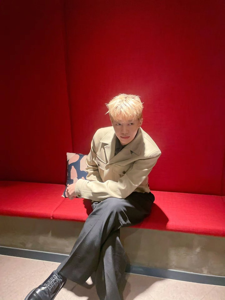 히로 tweet media