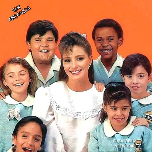 LatNove's tweet photo. 🇩🇴 #BailaConmigo regresó este pasado Viernes 17 de Abril a las 11am por #Digital15
Sustituye a #Carrusel
📲 @TelenovelaRD https://t.co/7ZVWvIlUeh