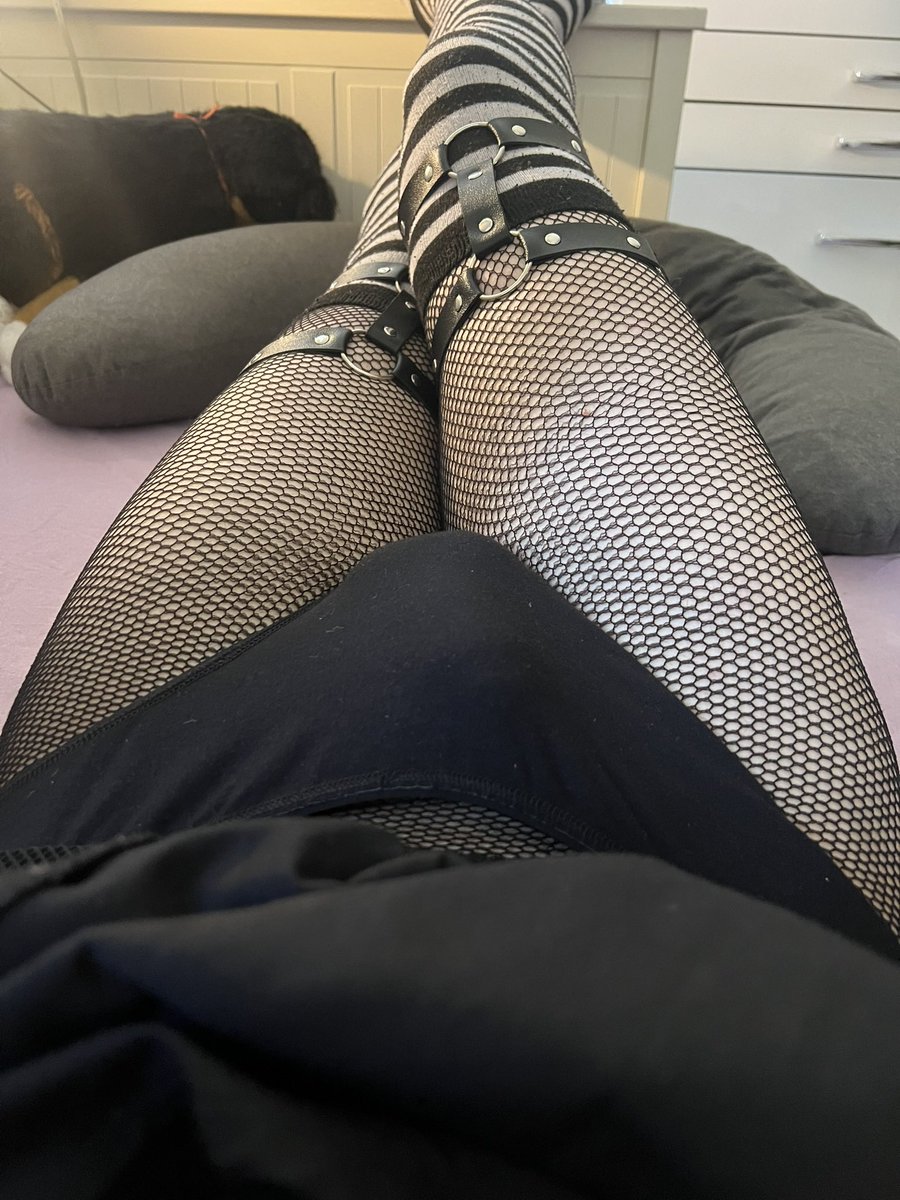 Partime Femboy tweet media
