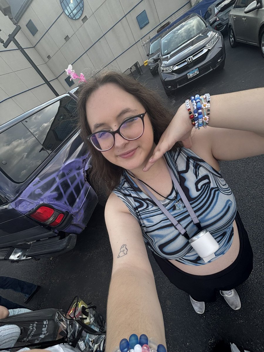 yunhoshotteok's tweet image. #throwback my last 4 concert looks (having concert withdrawal my next one isn’t until lykn in august)