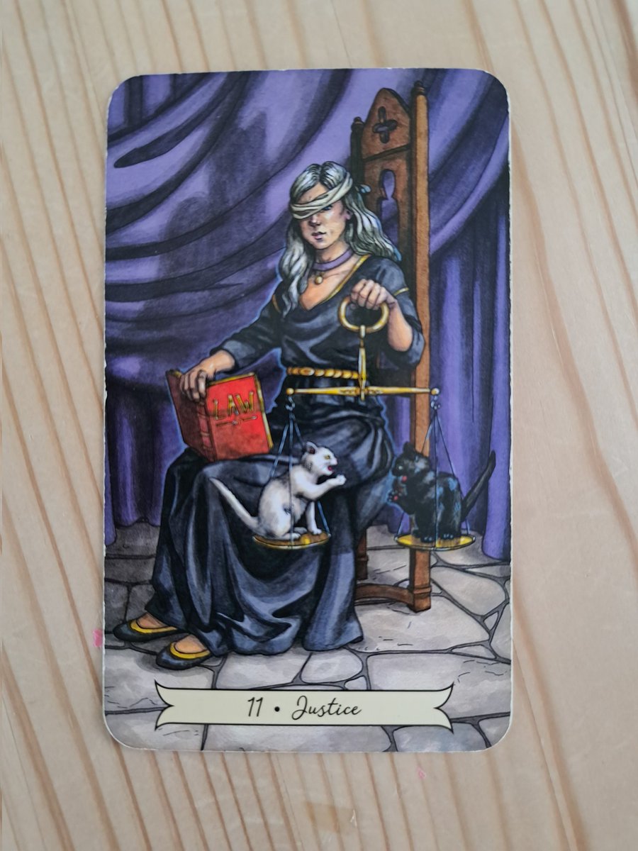 Laurajk32's tweet image. Today's card is Justice 

When we act with integrity we have nothing to fear. 

#integrity #justice 

#tarot #tarotmessage #LauraJK32