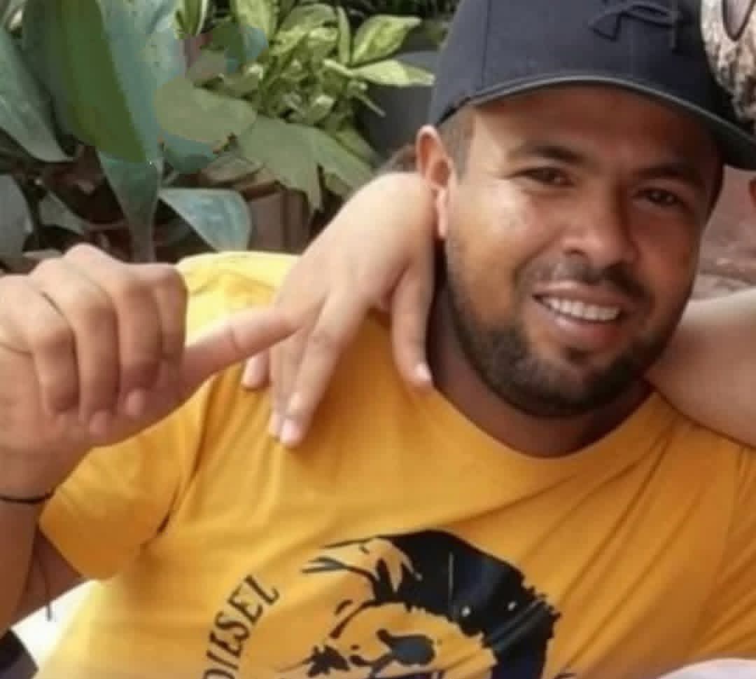 🛑#JUDICIAL🛑

Atentado a bala en Cereté deja una persona muerta
facebook.com/share/p/1CGKN2… Vía <a href="/LaJornadaco/">La Jornada</a>