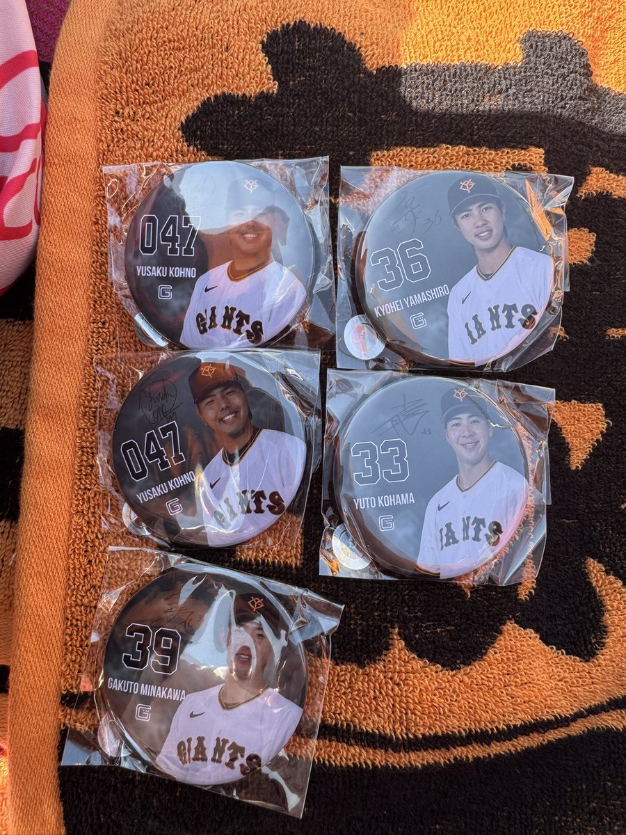 ちひろ tweet media