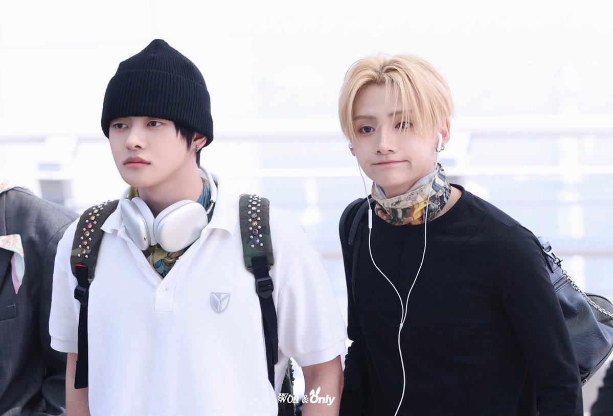 layna ★ tweet media