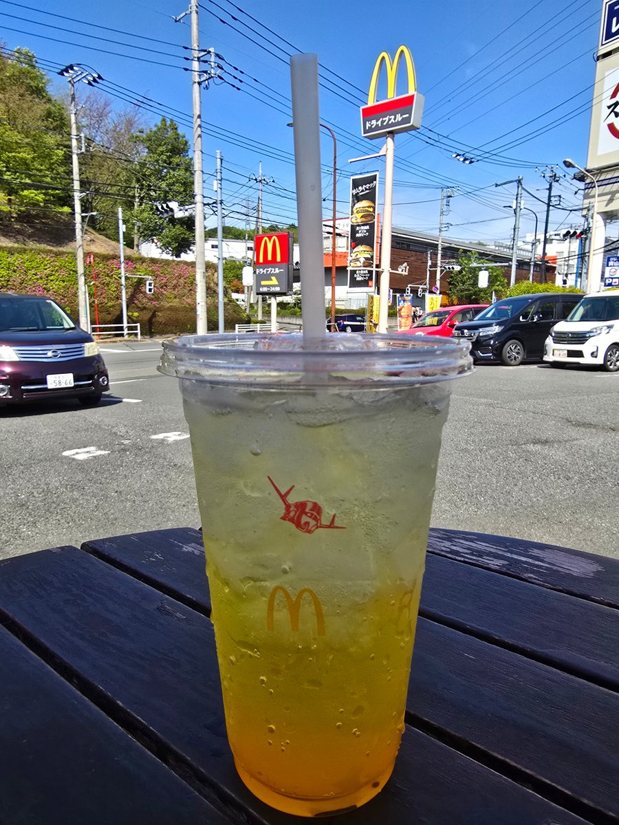 🦙Kamina🦙 tweet media